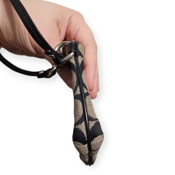 COACH Black Leather Legacy  Signature C Small Coin Zip Wristlet - Picture 6 of 8